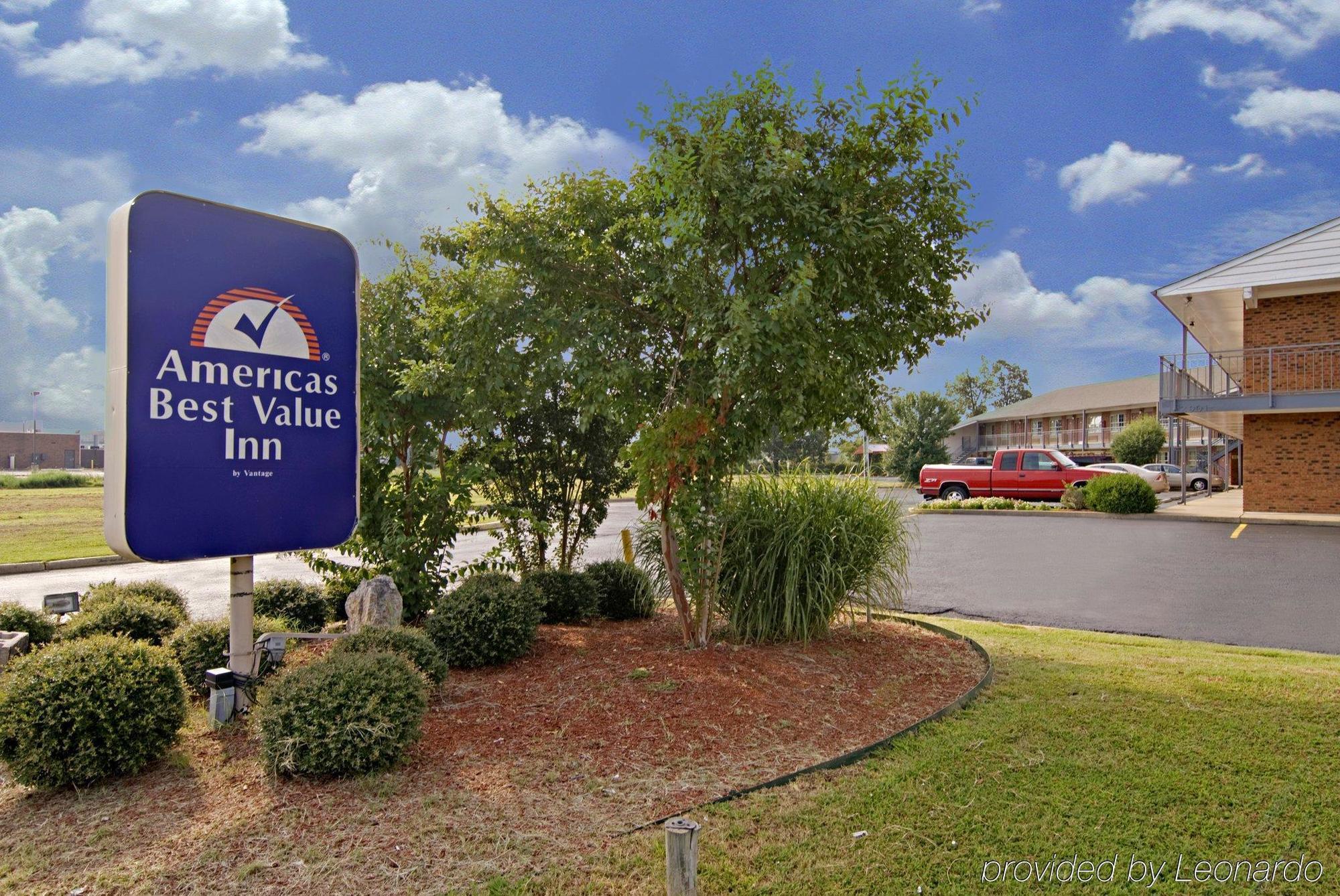 Americas Best Value Inn โจนส์โบโร ภายนอก รูปภาพ
