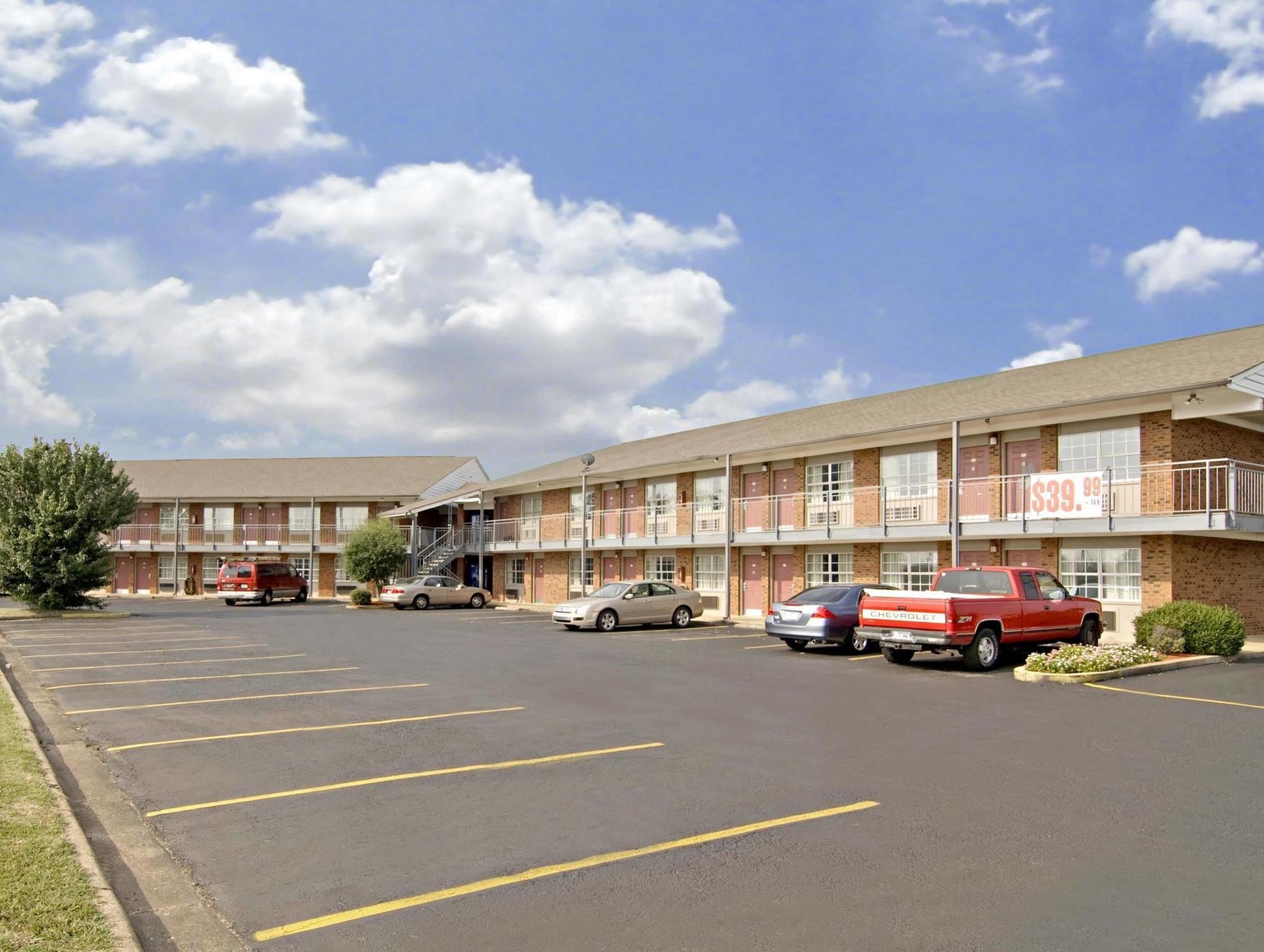 Americas Best Value Inn โจนส์โบโร ภายนอก รูปภาพ